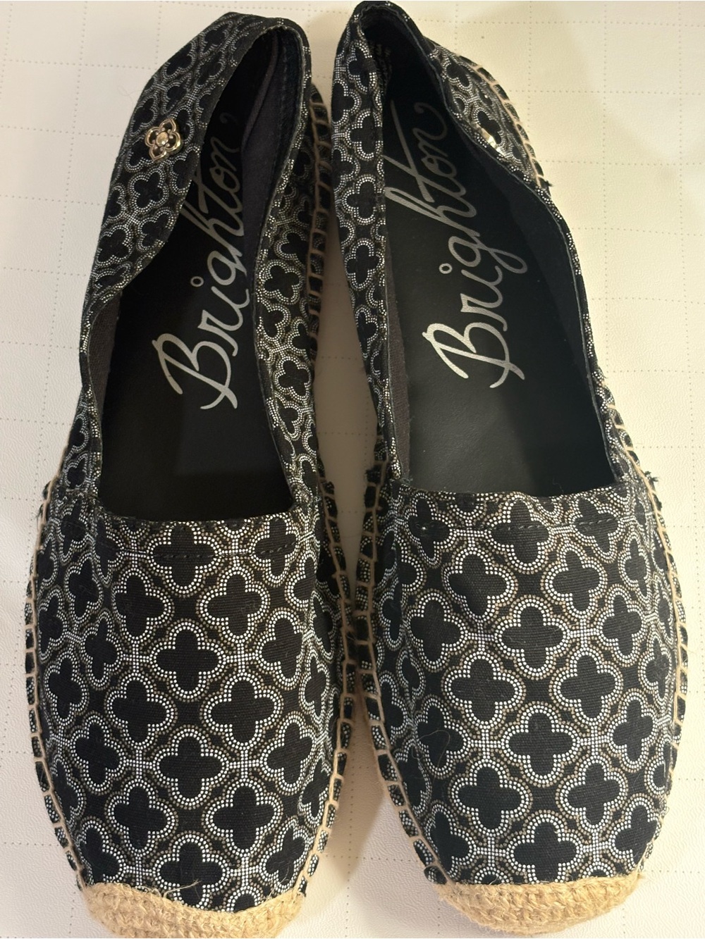 NEW Brighton Women's Black Pattern Quatrefoil Espadrille Flats